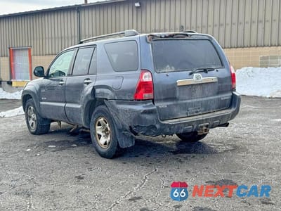 Trzecie zdjęcie samochodu z tyłu: 2006 TOYOTA 4RUNNER SR5 VIN:JTEBU14R160090503 - miniatura