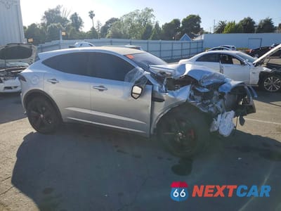 Czwarte zdjęcie samochodu z boku: 2020 JAGUAR E-PACE R-DYNAMIC SE VIN:SADFL2GX9L1009511 - miniatura