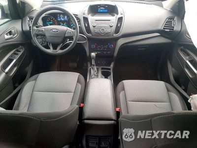 Zdjęcie 8 z 12 samochodu: 2017 FORD ESCAPE SE VIN:1FMCU0GD3HUC47457 - miniatura