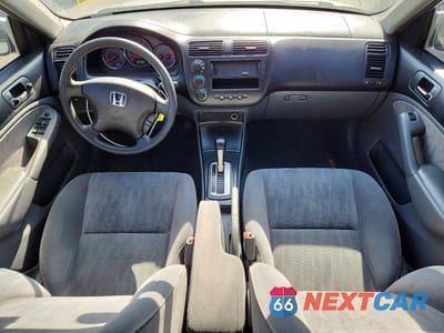 Zdjęcie 8 z 11 samochodu: 2004 HONDA CIVIC EX VIN:2HGES26794H545925 - miniatura