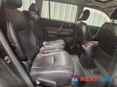 Zdjęcie 11 z 14 samochodu: 2013 TOYOTA HIGHLANDER LIMITED VIN:5TDDK3EH6DS249725 - miniatura
