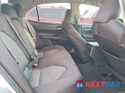 Zdjęcie 10 z 12 samochodu: 2019 TOYOTA CAMRY LE VIN:4T1B11HK2KU270243 - miniatura