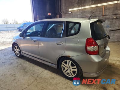 Drugie zdjęcie samochodu z przodu: 2007 HONDA FIT S VIN:JHMGD38667S058057 - miniatura