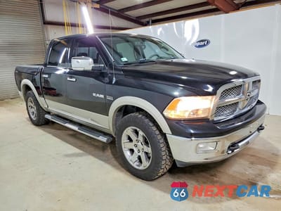 Czwarte zdjęcie samochodu z boku: 2010 DODGE RAM 1500 VIN:1D7RV1CT3AS159837 - miniatura