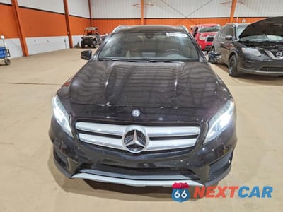 Piąte zdjęcie samochodu w środku: 2017 MERCEDES-BENZ GLA 250 4MATIC VIN:WDCTG4GB7HJ291961 - miniatura