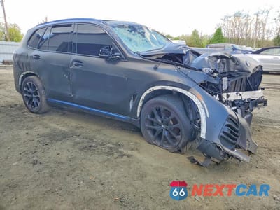 Czwarte zdjęcie samochodu z boku: 2022 BMW X5 XDRIVE40I VIN:5UXCR6C00N9N27040 - miniatura