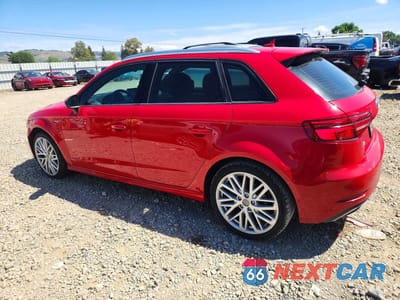 Drugie zdjęcie samochodu z przodu: 2018 AUDI A3 E-TRON PREMIUM VIN:WAUUPBFF8JA082010 - miniatura