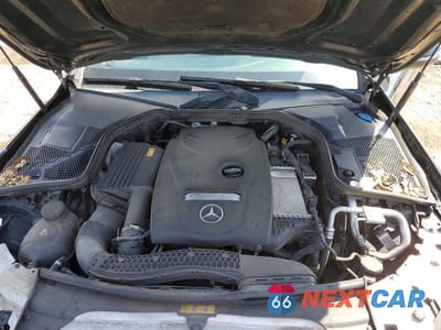 Zdjęcie 11 z 12 samochodu: 2018 MERCEDES-BENZ C 300 4MATIC VIN:55SWF4KB2JU240764 - miniatura