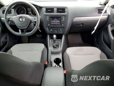 Zdjęcie 8 z 12 samochodu: 2017 VOLKSWAGEN JETTA S VIN:3VW2B7AJ7HM329674 - miniatura