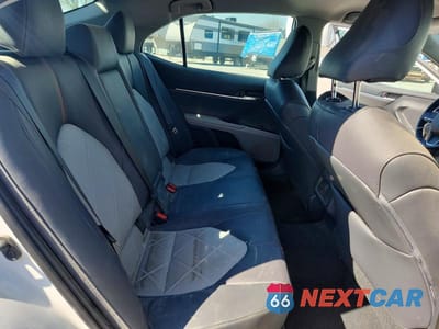 Zdjęcie 10 z 13 samochodu: 2019 TOYOTA CAMRY XLE VIN:4T1B11HK1KU779725 - miniatura
