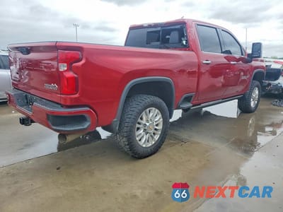 Trzecie zdjęcie samochodu z tyłu: 2022 CHEVROLET SILVERADO K2500 HIGH COUNTRY VIN:1GC1YREY7NF103548 - miniatura