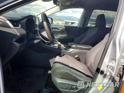 Zdjęcie 7 z 13 samochodu: 2021 TOYOTA RAV 4 VIN:2T3W1RFV1MW104982 - miniatura