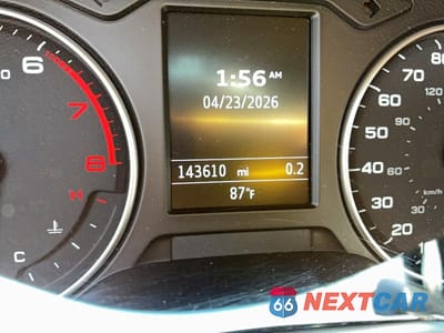 Zdjęcie 8 z 10 samochodu: 2016 AUDI A3 PREMIUM VIN:WAUB8GFFXG1080060 - miniatura