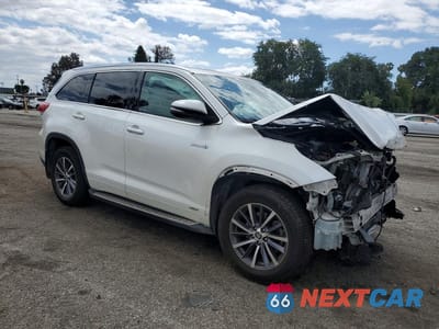 Czwarte zdjęcie samochodu z boku: 2018 TOYOTA HIGHLANDER HYBRID XLE VIN:5TDJGRFH7JS042293 - miniatura