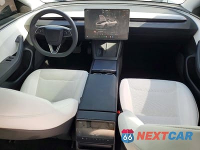Zdjęcie 8 z 12 samochodu: 2025 TESLA MODEL 3 VIN:5YJ3E1EA8SF064622 - miniatura