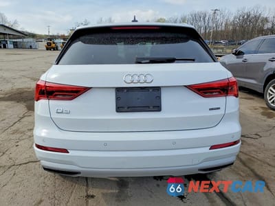 Zdjęcie 6 z 13 samochodu: 2019 AUDI Q3 PREMIUM PLUS VIN:WA1BECF30K1083353 - miniatura