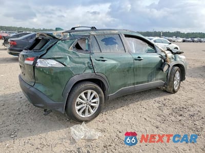 Trzecie zdjęcie samochodu z tyłu: 2024 TOYOTA COROLLA CROSS LE VIN:7MUCAAAG7RV116436 - miniatura