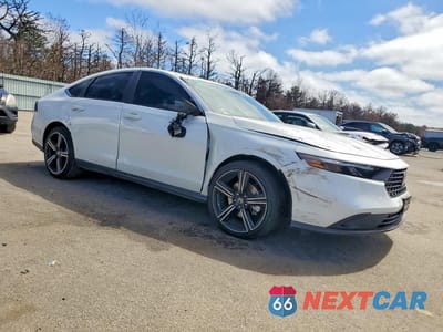Czwarte zdjęcie samochodu z boku: 2024 HONDA ACCORD HYBRID SPORT VIN:1HGCY2F59RA090777 - miniatura
