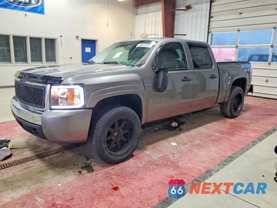 2008 CHEVROLET SILVERADO K1500 2GCEK13C681109803 - główne zdjęcie licytacji z USA - miniatura
