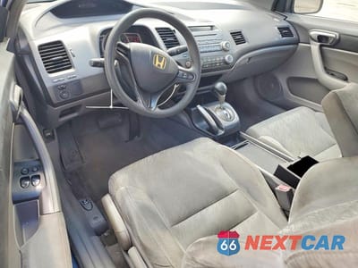 Zdjęcie 8 z 12 samochodu: 2007 HONDA CIVIC LX VIN:2HGFG12637H525803 - miniatura