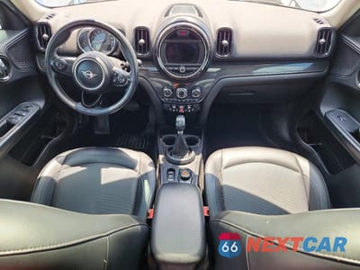 Zdjęcie 8 z 13 samochodu: 2019 MINI COOPER COUNTRYMAN VIN:WMZYS7C50K3F45620 - miniatura