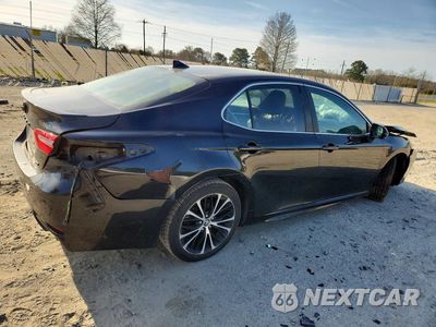 Trzecie zdjęcie samochodu z tyłu: 2020 TOYOTA CAMRY SE VIN:4T1G11AK7LU915759 - miniatura