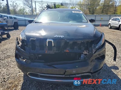 Piąte zdjęcie samochodu w środku: 2015 JEEP CHEROKEE LIMITED VIN:1C4PJMDB5FW652133 - miniatura