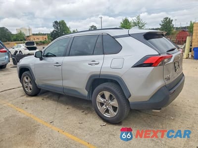 Drugie zdjęcie samochodu z przodu: 2022 TOYOTA RAV4 XLE VIN:2T3W1RFV7NW200570 - miniatura