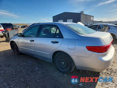 Drugie zdjęcie samochodu z przodu: 2005 HONDA ACCORD DX VIN:1HGCM56135A157667 - miniatura