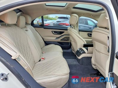 Zdjęcie 10 z 13 samochodu: 2021 MERCEDES-BENZ S 580 4MATIC VIN:W1K6G7GB3MA054386 - miniatura