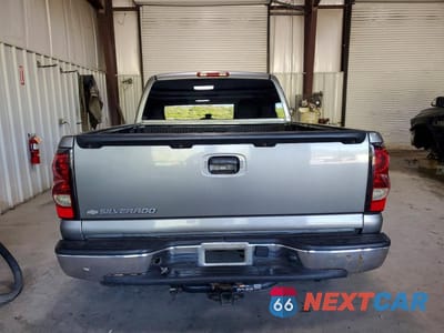 Zdjęcie 6 z 12 samochodu: 2007 CHEVROLET SILVERADO K1500 CLASSIC VIN:1GCEK19B27Z117210 - miniatura