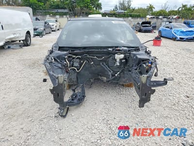Piąte zdjęcie samochodu w środku: 2020 NISSAN MAXIMA 3.5 SR VIN:1N4AA6EV6LC383623 - miniatura