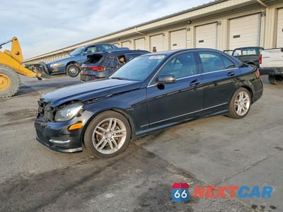 2014 MERCEDES-BENZ C 250 WDDGF4HB9EA930061 - główne zdjęcie licytacji z USA - miniatura