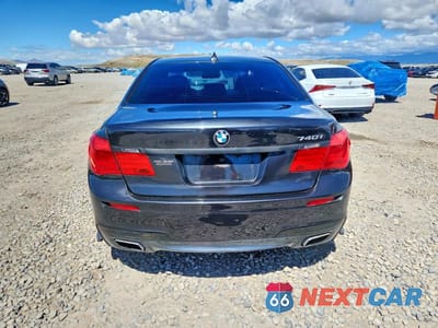 Zdjęcie 6 z 13 samochodu: 2012 BMW 740 I VIN:WBAKA4C51CDS99402 - miniatura