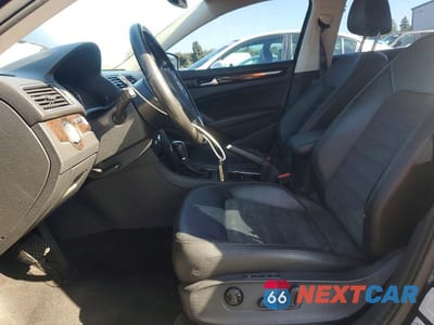Zdjęcie 7 z 12 samochodu: 2015 VOLKSWAGEN PASSAT SEL VIN:1VWCV7A36FC076276 - miniatura
