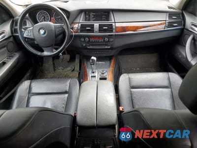 Zdjęcie 8 z 13 samochodu: 2012 BMW X5 XDRIVE35D VIN:5UXZW0C51CL674379 - miniatura
