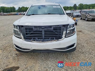 Piąte zdjęcie samochodu w środku: 2018 CHEVROLET SUBURBAN K1500 LT VIN:1GNSKHKC7JR333230 - miniatura