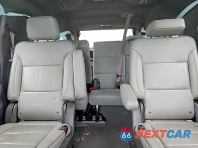 Zdjęcie 10 z 13 samochodu: 2021 GMC YUKON XL K1500 SLT VIN:1GKS2GKD8MR144963 - miniatura