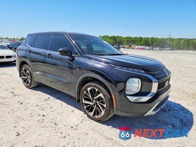 Czwarte zdjęcie samochodu z boku: 2022 MITSUBISHI OUTLANDER SE VIN:JA4J3UA88NZ011154 - miniatura