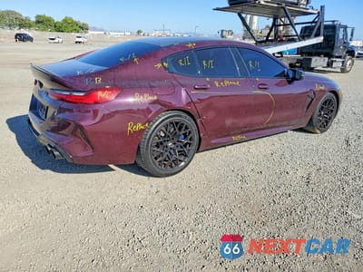Trzecie zdjęcie samochodu z tyłu: 2020 BMW M8 VIN:WBSGV0C03LCD92806 - miniatura