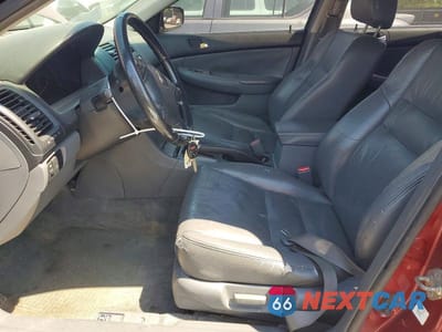 Zdjęcie 7 z 12 samochodu: 2003 HONDA ACCORD EX VIN:1HGCM66593A028354 - miniatura