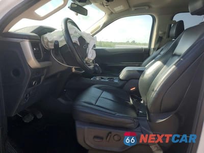 Zdjęcie 7 z 13 samochodu: 2023 FORD EXPEDITION MAX XLT VIN:1FMJK1H83PEA11484 - miniatura