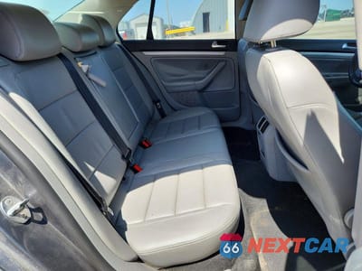 Zdjęcie 10 z 12 samochodu: 2009 VOLKSWAGEN JETTA WOLFSBURG VIN:3VWRJ71K89M076733 - miniatura