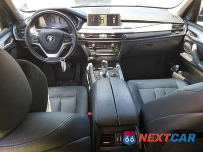 Zdjęcie 8 z 12 samochodu: 2016 BMW X5 XDRIVE35I VIN:5UXKR0C52G0P29597 - miniatura