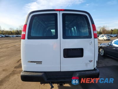 Zdjęcie 6 z 13 samochodu: 2015 CHEVROLET EXPRESS G3500 DELIVERY VAN VIN:1GCZGTCF9F1265572 - miniatura