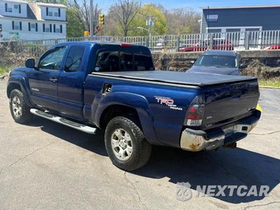 Zdjęcie 6 z 11 samochodu: 2005 TOYOTA TACOMA ACCESS CAB VIN:5TEUU42N25Z123117 - miniatura