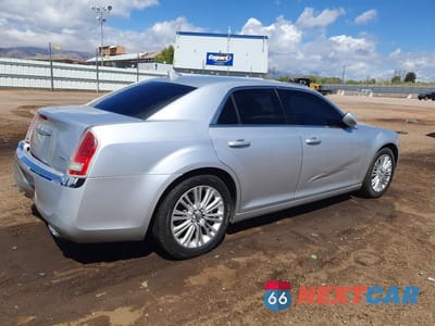 Trzecie zdjęcie samochodu z tyłu: 2012 CHRYSLER 300 VIN:2C3CCAAGXCH196944 - miniatura