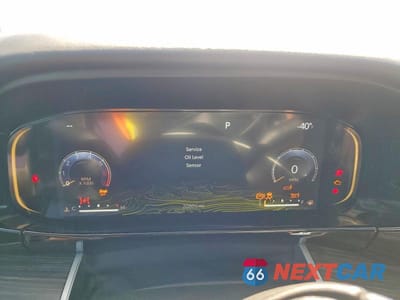 Zdjęcie 9 z 12 samochodu: 2023 JEEP WAGONEER SERIES III VIN:1C4SJVDP0PS552820 - miniatura