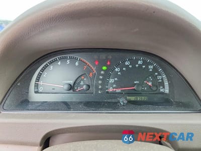 Zdjęcie 9 z 11 samochodu: 2003 TOYOTA CAMRY LE VIN:4T1BE32K23U731175 - miniatura