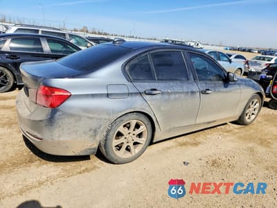 Trzecie zdjęcie samochodu z tyłu: 2013 BMW 328 XI VIN:WBA3B3C57DF537528 - miniatura